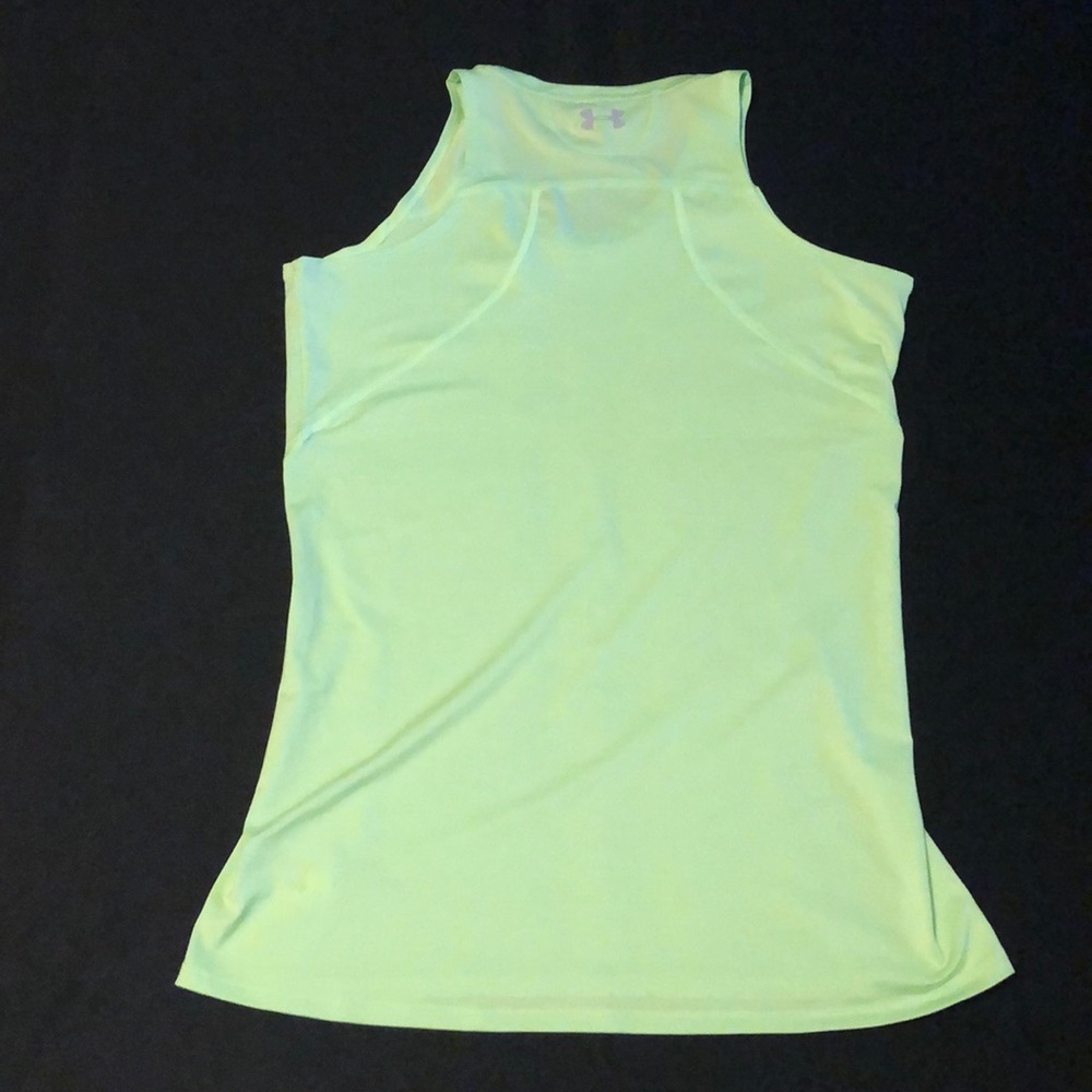 UA Heatgear Workout Top —#079 - Picture 7 of 16